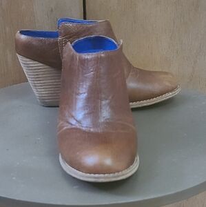 Jeffrey Campbell Western Mules in Tan, Size 8